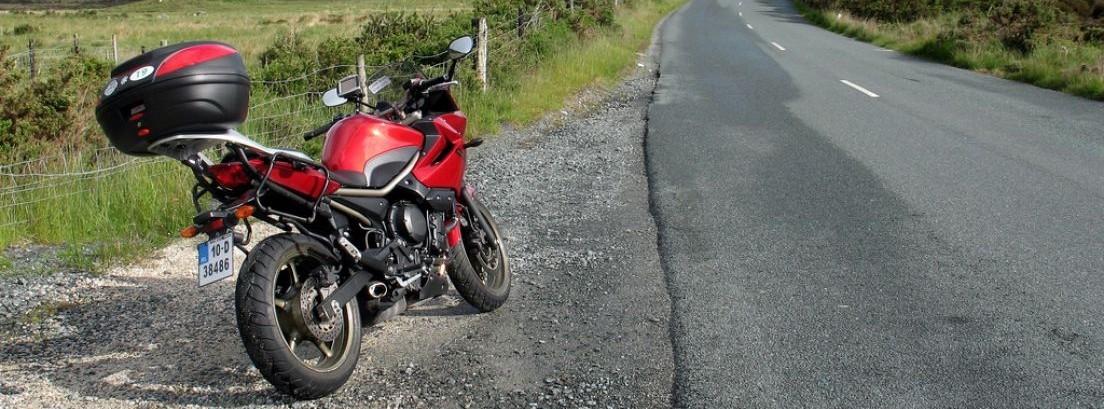 Suzuki GSX650F vs Yamaha XJ6 Diversion