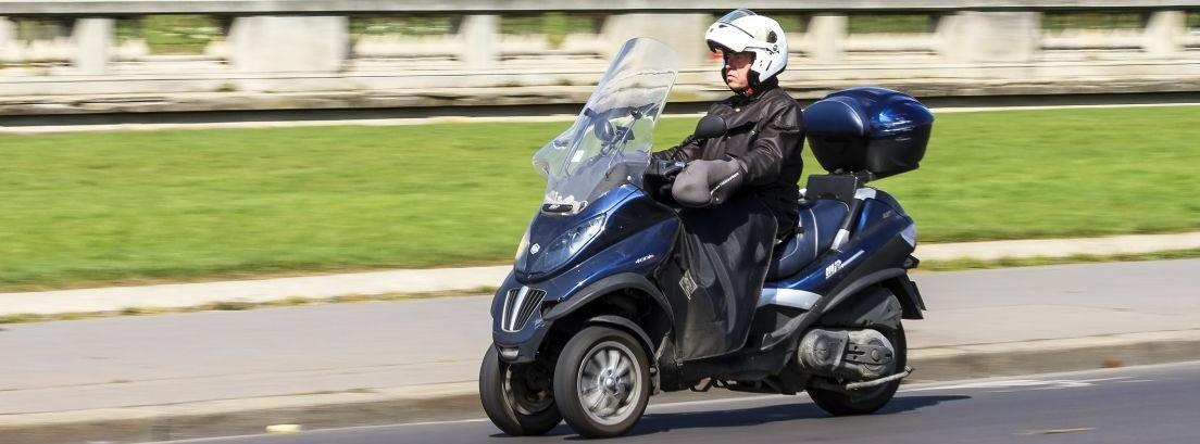 Scooter de tres ruedas: ventajas e inconvenientes