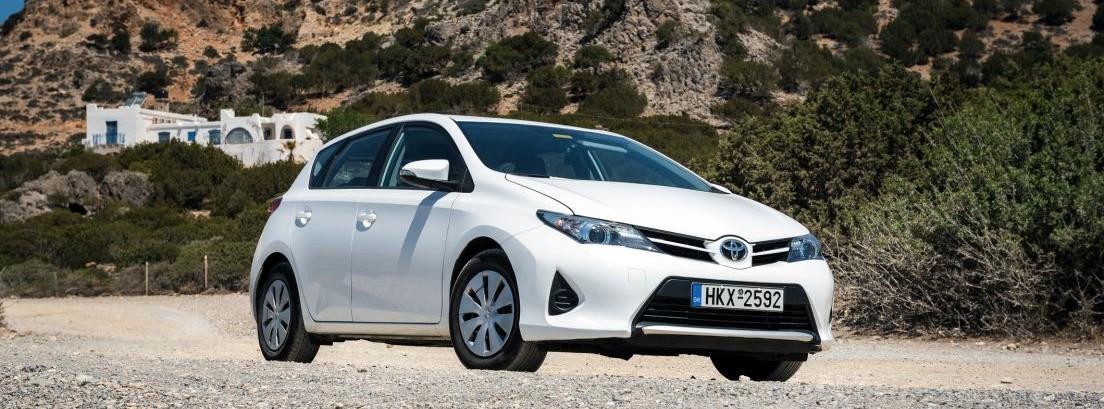 Toyota reduce más el consumo del Auris híbrido