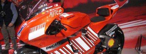 Vins Duecinquanta: La moto con alma de Ferrari