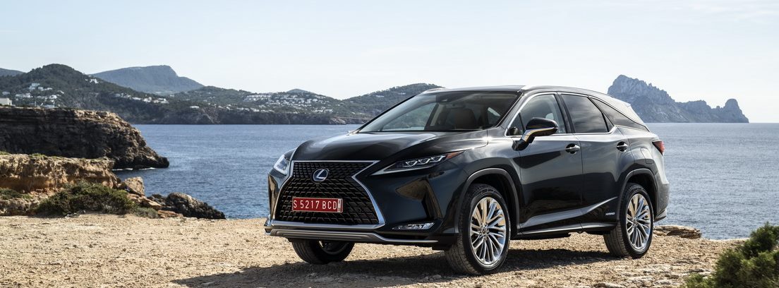 Probamos el Lexus RX 450h 2020, muy renovado en sus dos carrocerías