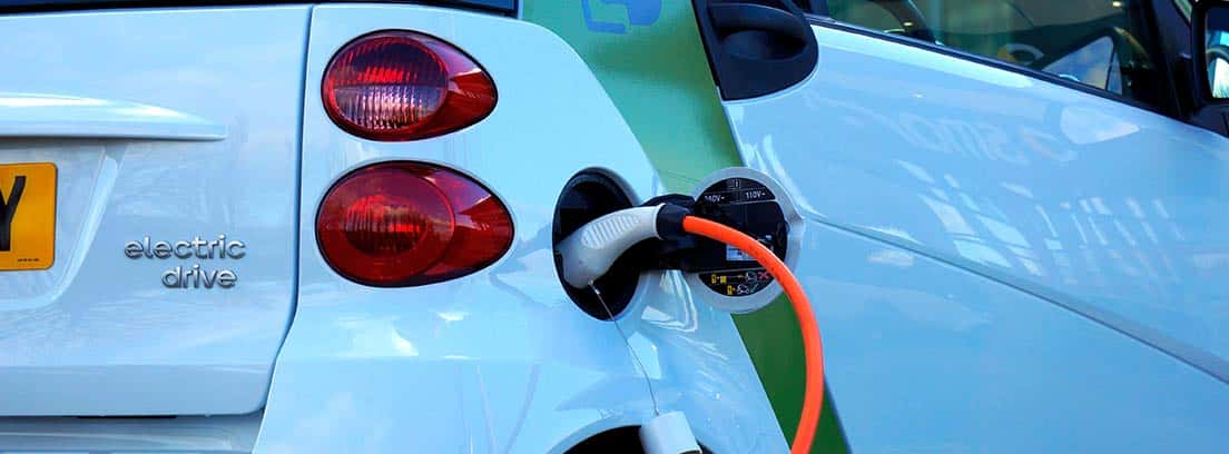 Subvenciones y ayudas fiscales de los coches eléctricos