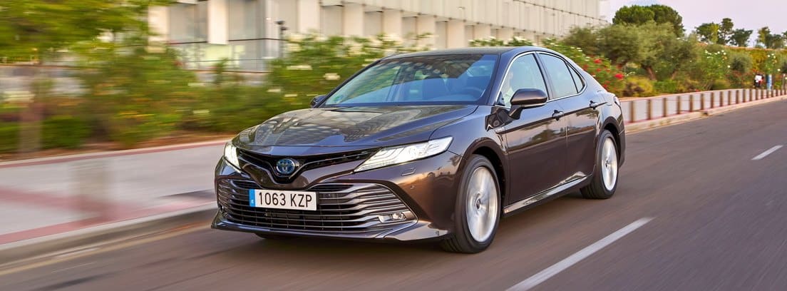 Toyota Camry Hybrid