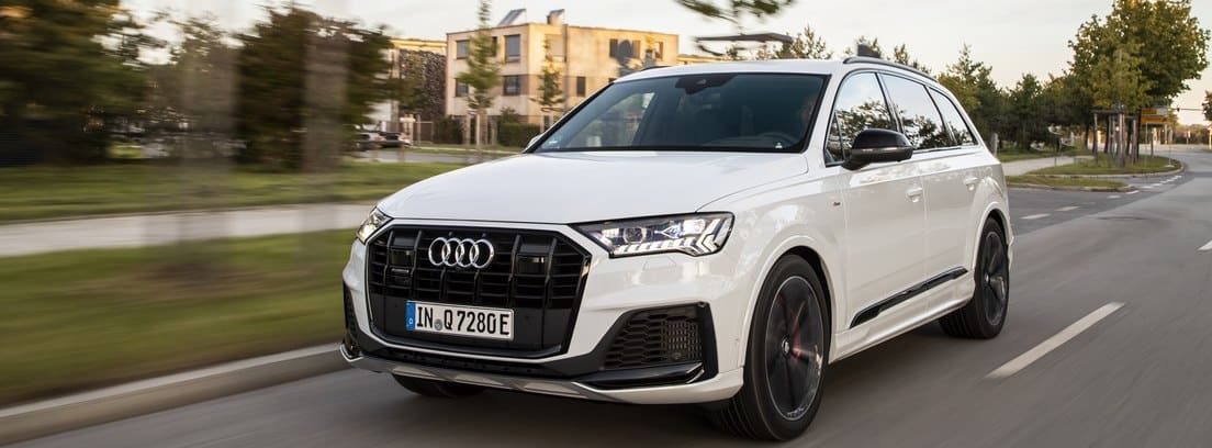 Prueba el Audi Q7 TFSIE, el nuevo híbrido de Audi