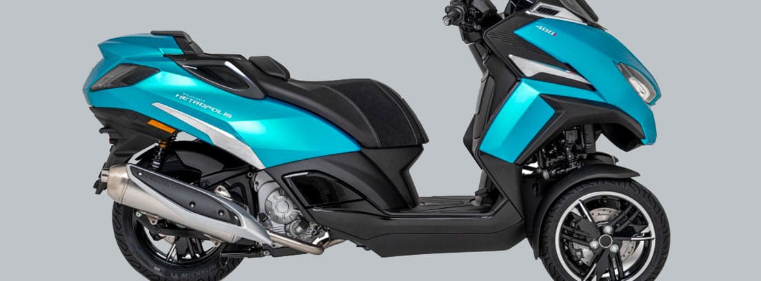 Llega al mercado la Peugeot Metropolis 400i, la “mega scooter premium” de tres ruedas