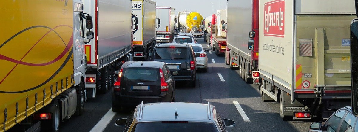 Qué es un carril reversible y cómo funciona