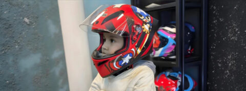 Todo sobre los cascos de motos para menores