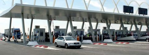 ¿Qué determina los precios de los peajes?