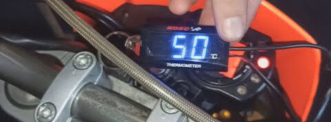 ¿Qué es el sensor de temperatura de la moto?
