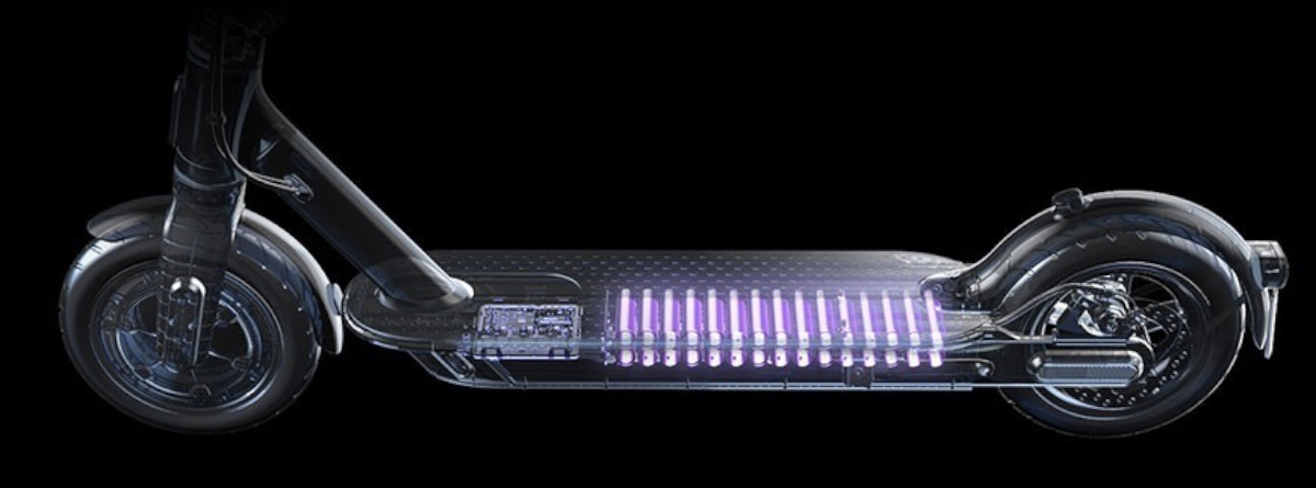 Reparación, mantenimiento y sustitución de la batería del patinete eléctrico