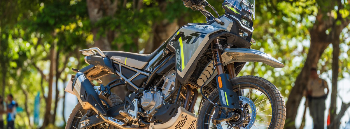 CFMoto 450MT