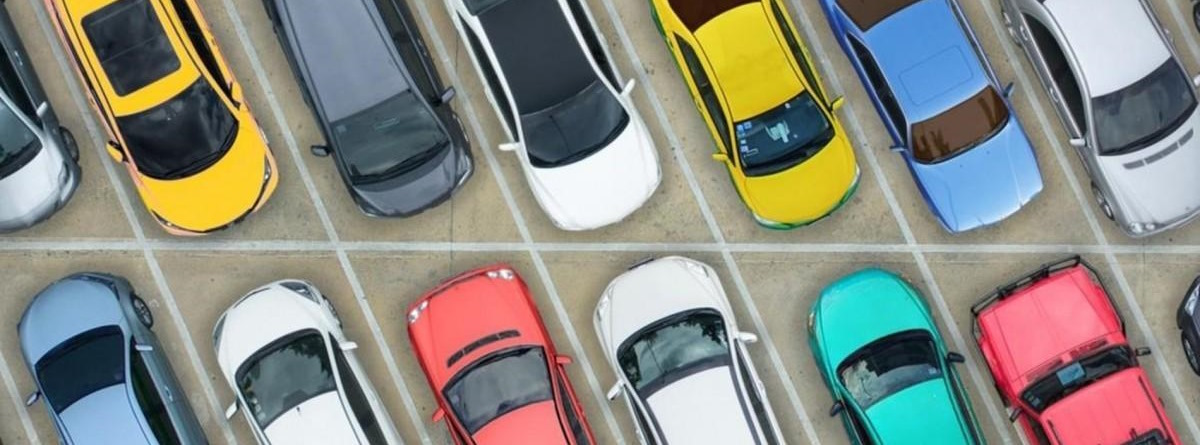 coches aparcados